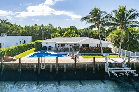 150 Periwinkle Drive Hypoluxo FL 33462