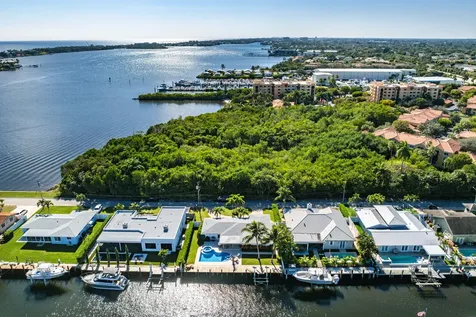 150 Periwinkle Drive Hypoluxo FL 33462