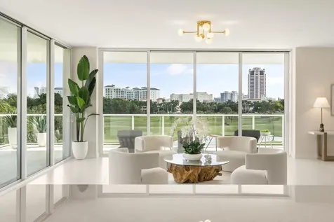 220 Se Mizner Boulevard Boca Raton FL 33432