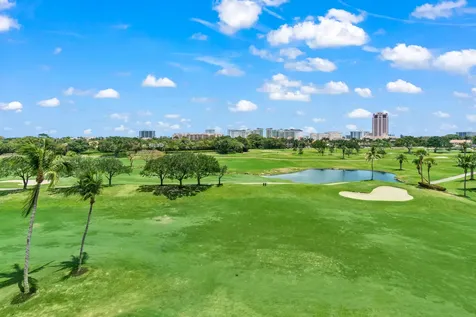 220 Se Mizner Boulevard Boca Raton FL 33432