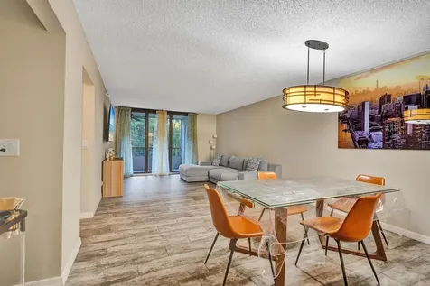 2070 Homewood Delray Beach FL 33445