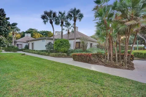 2070 Homewood Delray Beach FL 33445
