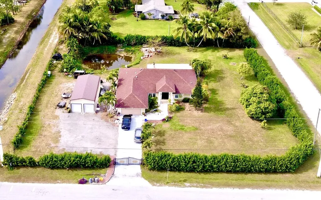 7775 120th Avenue The Acreage FL 33412