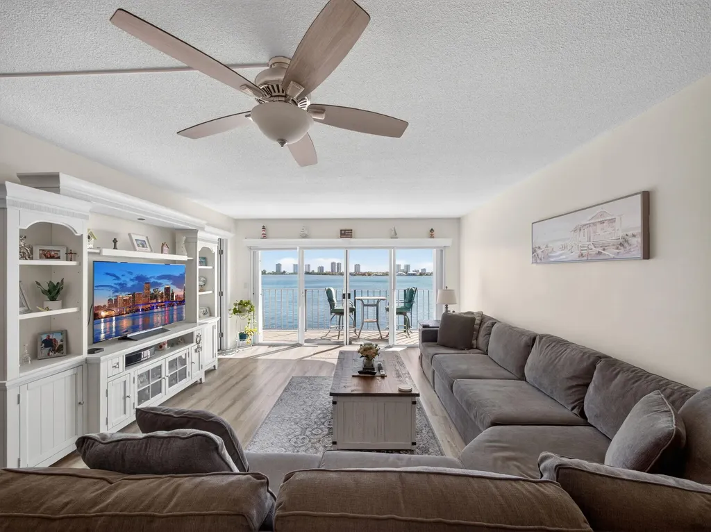 801 Lake Shore Drive Lake Park FL 33403