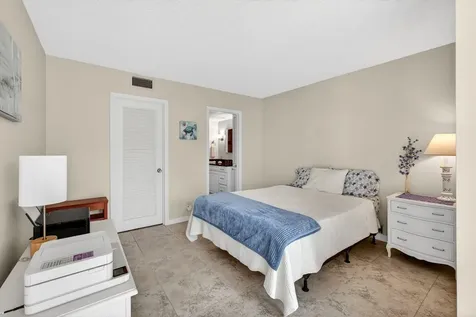 3442 Ne Causeway Boulevard Jensen Beach FL 34957