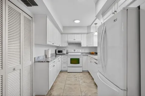 3442 Ne Causeway Boulevard Jensen Beach FL 34957