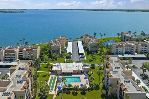 3442 Ne Causeway Boulevard Jensen Beach FL 34957