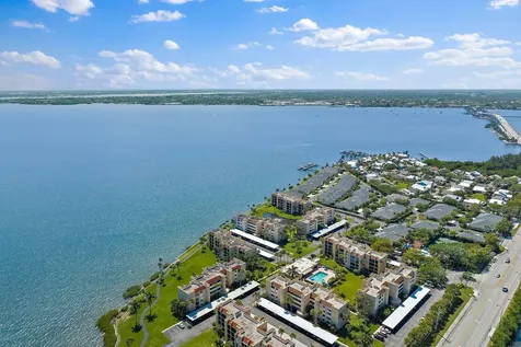 3442 Ne Causeway Boulevard Jensen Beach FL 34957
