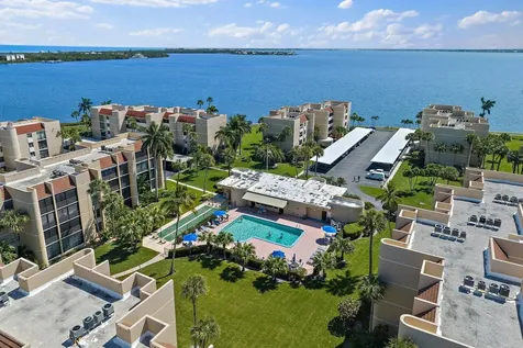 3442 Ne Causeway Boulevard Jensen Beach FL 34957