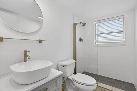 3960 Oaks Clubhouse Drive Pompano Beach FL 33069
