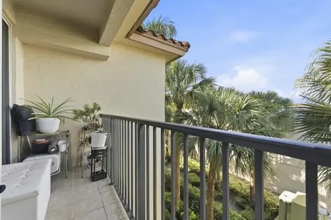 1805 N Flagler Drive West Palm Beach FL 33407