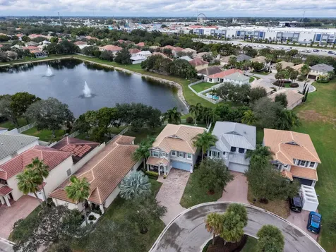 8655 Tally Ho Lane West Palm Beach FL 33411