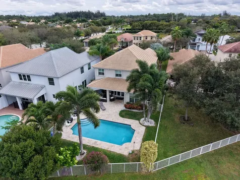 8655 Tally Ho Lane West Palm Beach FL 33411