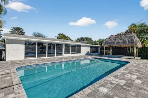122 Arlington Place West Palm Beach FL 33405