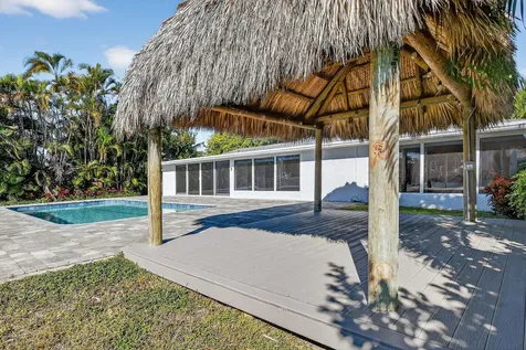 122 Arlington Place West Palm Beach FL 33405