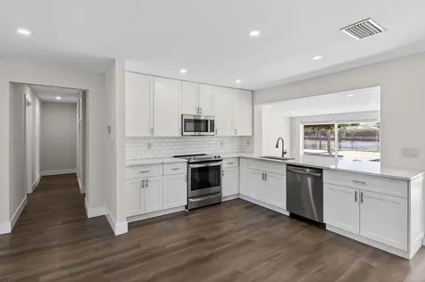 122 Arlington Place West Palm Beach FL 33405