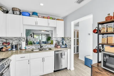 5347 Tennis Lane Delray Beach FL 33484