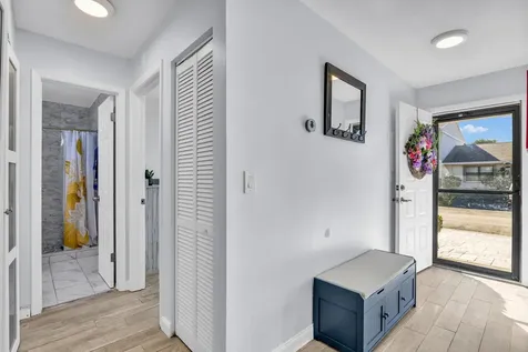 5347 Tennis Lane Delray Beach FL 33484