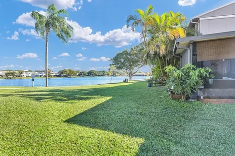 5347 Tennis Lane Delray Beach FL 33484