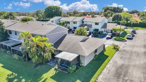 5347 Tennis Lane Delray Beach FL 33484