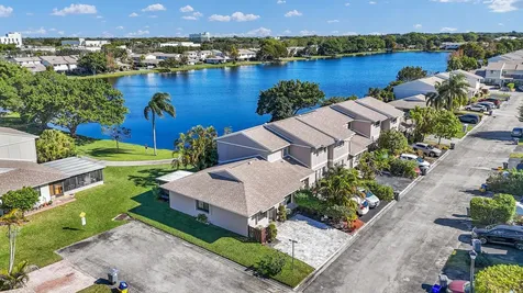 5347 Tennis Lane Delray Beach FL 33484