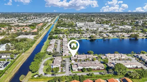 5347 Tennis Lane Delray Beach FL 33484