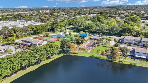 5347 Tennis Lane Delray Beach FL 33484