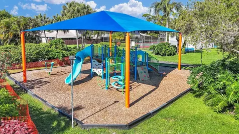 5347 Tennis Lane Delray Beach FL 33484