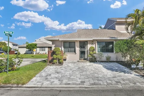 5347 Tennis Lane Delray Beach FL 33484