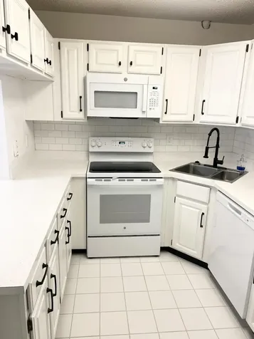 1935 Sw Silver Pine Way Palm City FL 34990