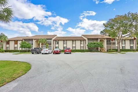 1935 Sw Silver Pine Way Palm City FL 34990