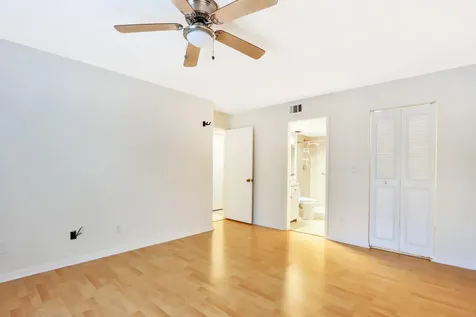 1935 Sw Silver Pine Way Palm City FL 34990