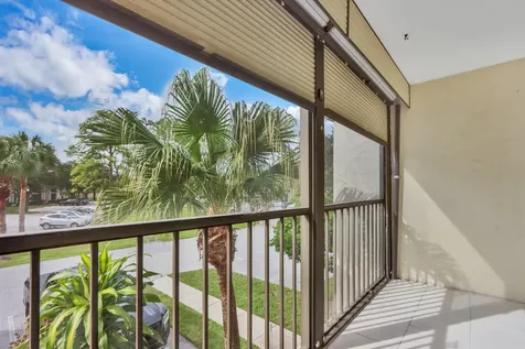 1935 Sw Silver Pine Way Palm City FL 34990