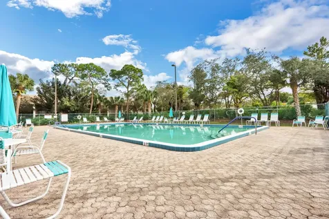 1935 Sw Silver Pine Way Palm City FL 34990