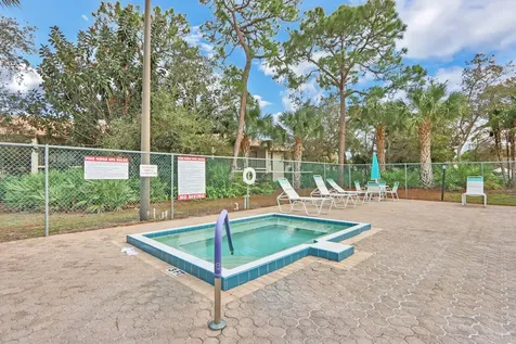 1935 Sw Silver Pine Way Palm City FL 34990