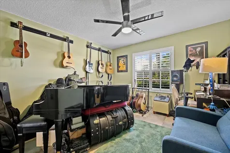 11 Dorchester Circle Palm Beach Gardens FL 33418