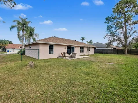 249 Monterey Way Royal Palm Beach FL 33411