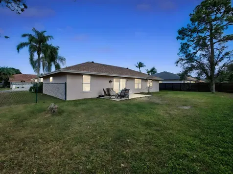 249 Monterey Way Royal Palm Beach FL 33411