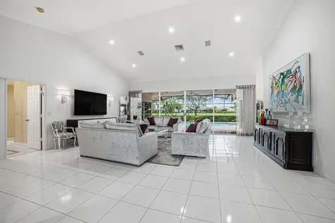 10791 River Glenn Drive Boca Raton FL 33428