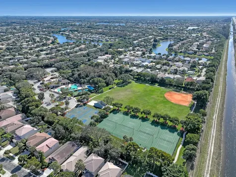 7391 Water Dance Way Lake Worth FL 33467