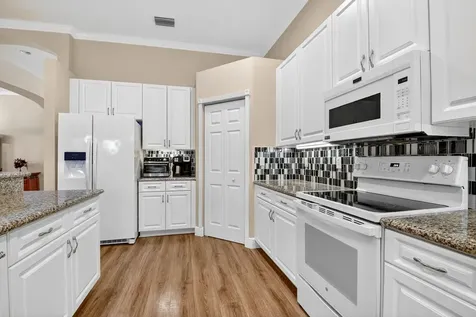 7803 Sundial Harbor Point Lake Worth FL 33467