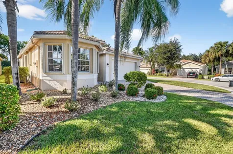 7803 Sundial Harbor Point Lake Worth FL 33467