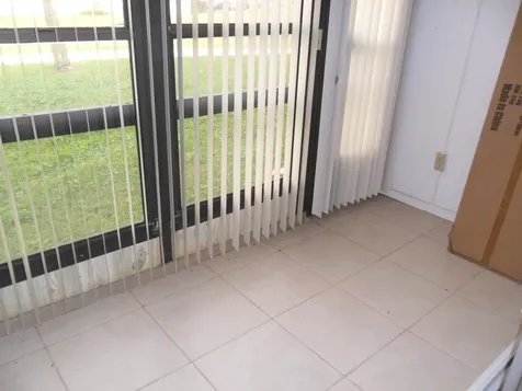 681 S Hollybrook Drive Pembroke Pines FL 33025
