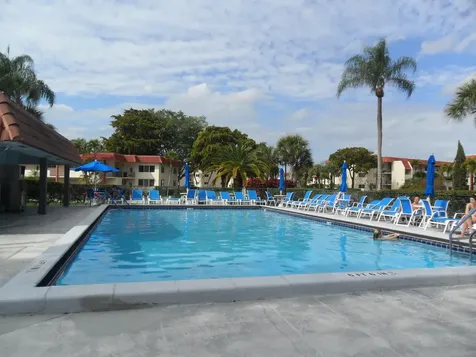 681 S Hollybrook Drive Pembroke Pines FL 33025