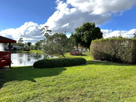 5200 Privet Place Delray Beach FL 33484