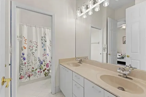 7571 Greenville Circle Lake Worth FL 33467
