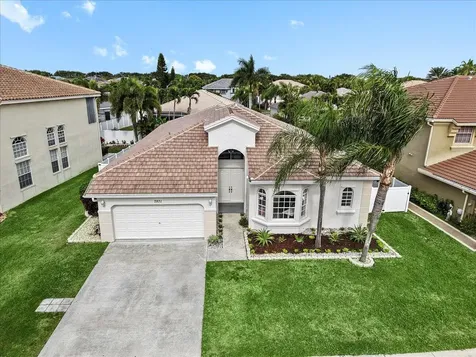 7571 Greenville Circle Lake Worth FL 33467