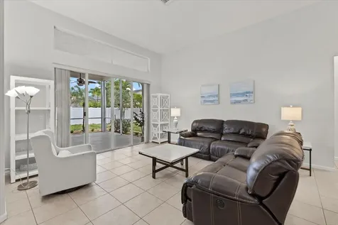 7571 Greenville Circle Lake Worth FL 33467