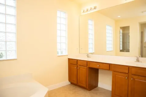 1080 Southlakes Way Vero Beach FL 32968