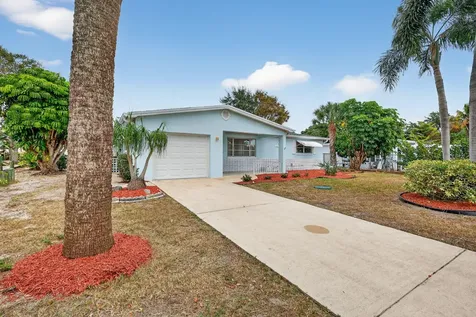 2631 Ne Myrtle Street Jensen Beach FL 34957